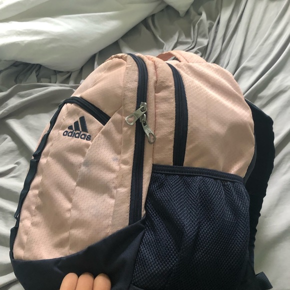 ADIDAS BACKPACK - Picture 3 of 4